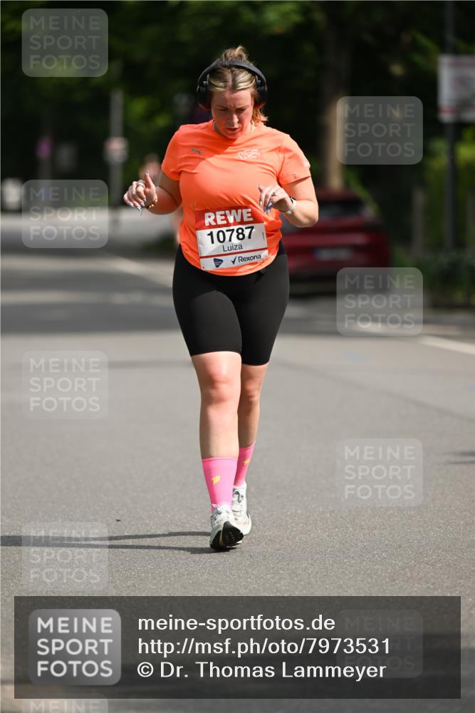 15.06.2025 - REWE Women's Run Dr. Thomas Lammeyer http://msf.ph/oto/7973531 15.06.2025 10:04:48 Laufen 772, 10787 meine-sportfotos.de