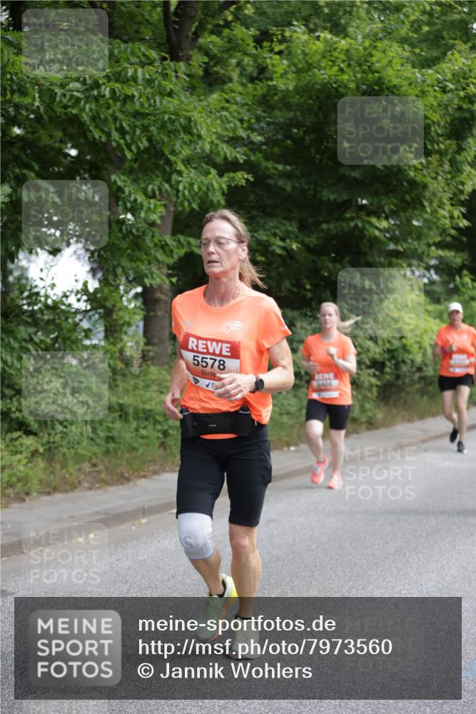 15.06.2025 - REWE Women's Run Jannik Wohlers http://msf.ph/oto/7973560 15.06.2025 10:08:16 Laufen 5578, 5404 meine-sportfotos.de