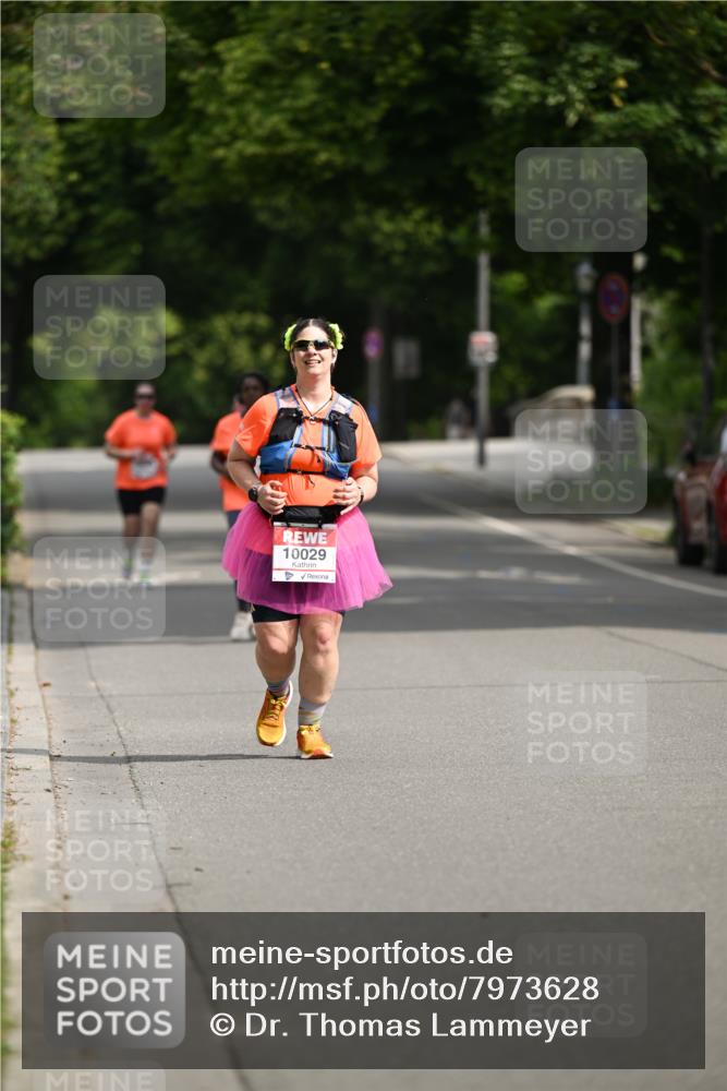 15.06.2025 - REWE Women's Run Dr. Thomas Lammeyer http://msf.ph/oto/7973628 15.06.2025 10:05:33 Laufen 10029 meine-sportfotos.de