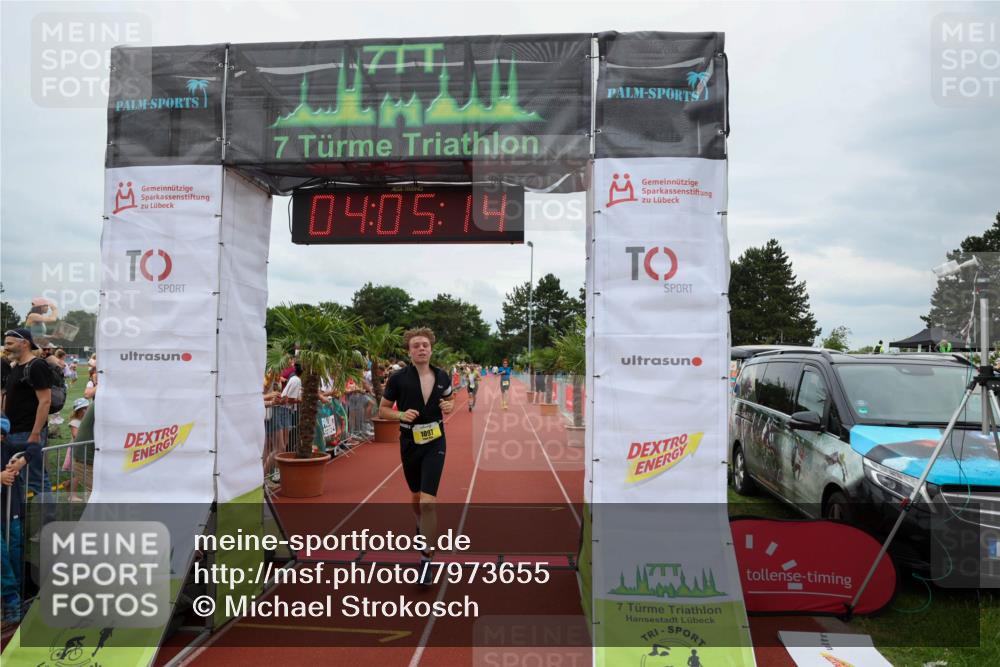 15.06.2025 - 7 Türme Triathlon Michael Strokosch http://msf.ph/oto/7973655 15.06.2025 14:05:14 Ziel 465, 1097 meine-sportfotos.de