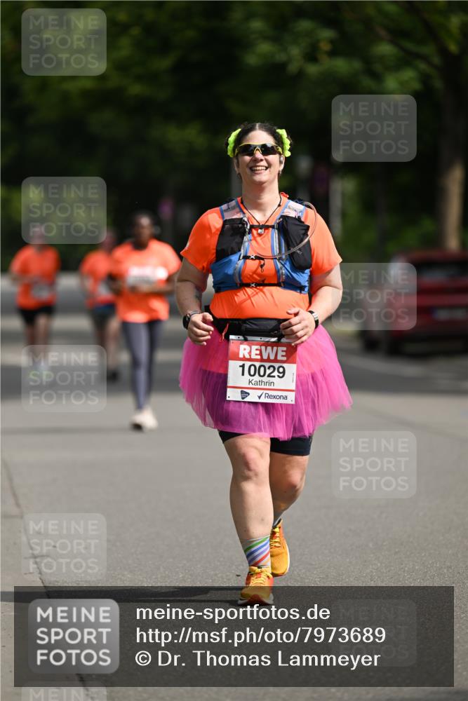 15.06.2025 - REWE Women's Run Dr. Thomas Lammeyer http://msf.ph/oto/7973689 15.06.2025 10:05:37 Laufen 10029 meine-sportfotos.de