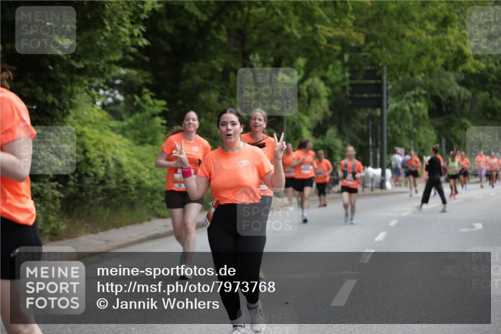 15.06.2025 - REWE Women's Run Jannik Wohlers http://msf.ph/oto/7973768 15.06.2025 10:08:33 Laufen  meine-sportfotos.de