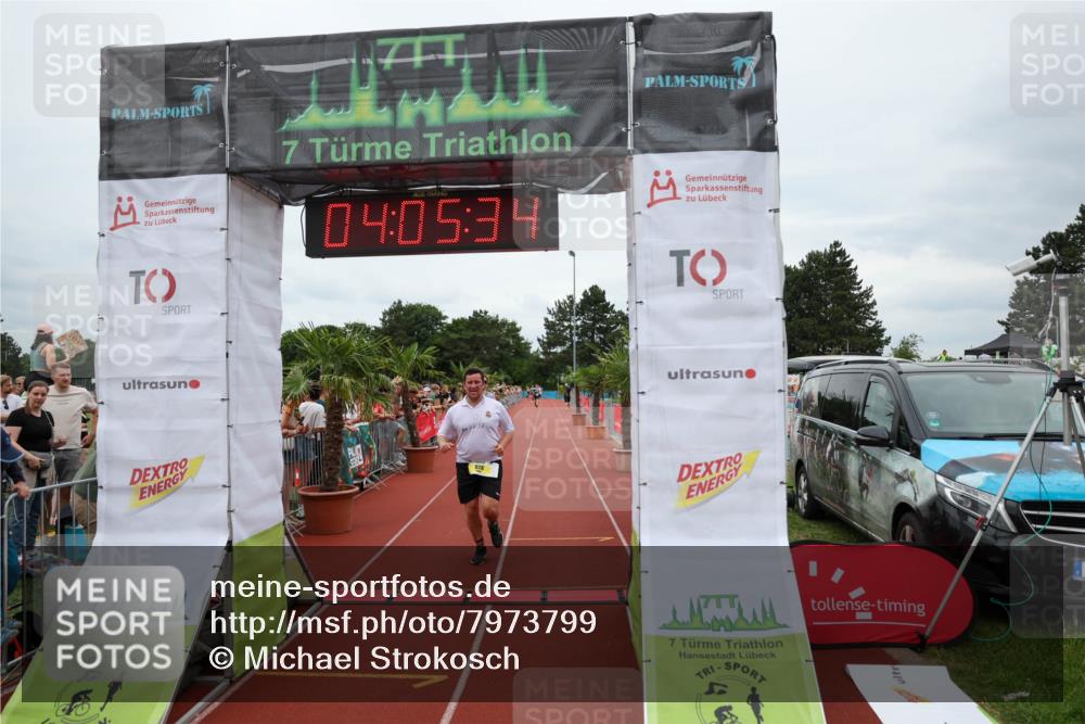 15.06.2025 - 7 Türme Triathlon Michael Strokosch http://msf.ph/oto/7973799 15.06.2025 14:05:34 Ziel 757, 926, 1139, 1144 meine-sportfotos.de