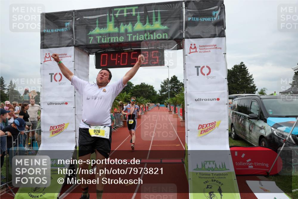 15.06.2025 - 7 Türme Triathlon Michael Strokosch http://msf.ph/oto/7973821 15.06.2025 14:05:35 Ziel 757, 926, 1139, 1144 meine-sportfotos.de