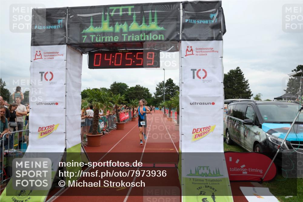 15.06.2025 - 7 Türme Triathlon Michael Strokosch http://msf.ph/oto/7973936 15.06.2025 14:05:58 Ziel 477, 599, 633, 657, 984 meine-sportfotos.de
