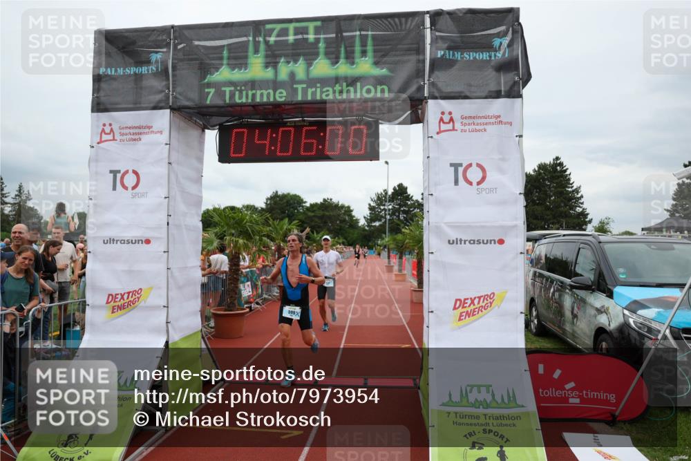 15.06.2025 - 7 Türme Triathlon Michael Strokosch http://msf.ph/oto/7973954 15.06.2025 14:05:59 Ziel 477, 599, 633, 657, 984 meine-sportfotos.de