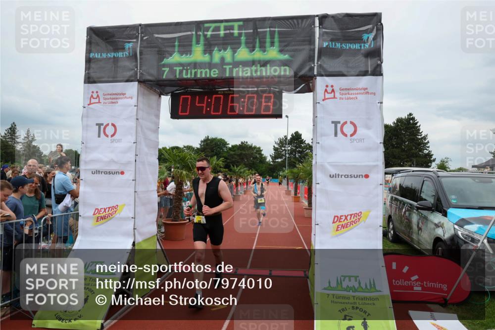 15.06.2025 - 7 Türme Triathlon Michael Strokosch http://msf.ph/oto/7974010 15.06.2025 14:06:08 Ziel 657, 743, 1044, 1136 meine-sportfotos.de