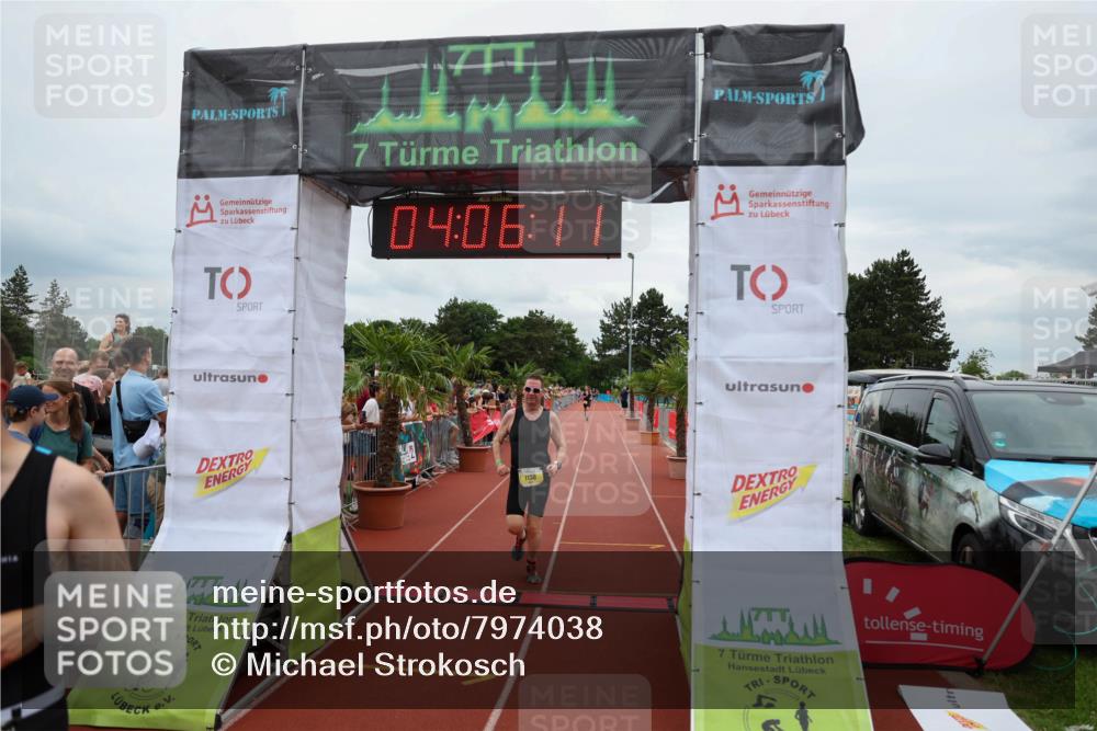 15.06.2025 - 7 Türme Triathlon Michael Strokosch http://msf.ph/oto/7974038 15.06.2025 14:06:11 Ziel 743, 1044, 1136 meine-sportfotos.de
