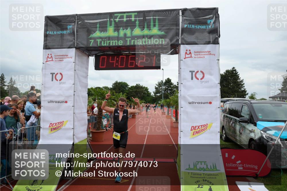 15.06.2025 - 7 Türme Triathlon Michael Strokosch http://msf.ph/oto/7974073 15.06.2025 14:06:21 Ziel 196, 370, 989, 1187 meine-sportfotos.de