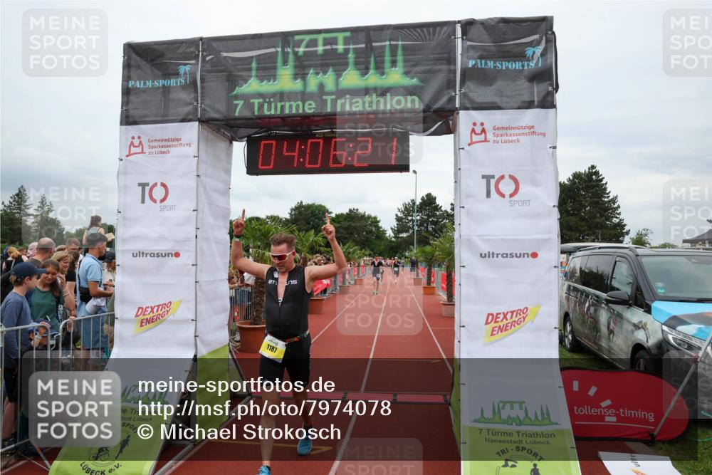 15.06.2025 - 7 Türme Triathlon Michael Strokosch http://msf.ph/oto/7974078 15.06.2025 14:06:21 Ziel 196, 370, 989, 1187 meine-sportfotos.de