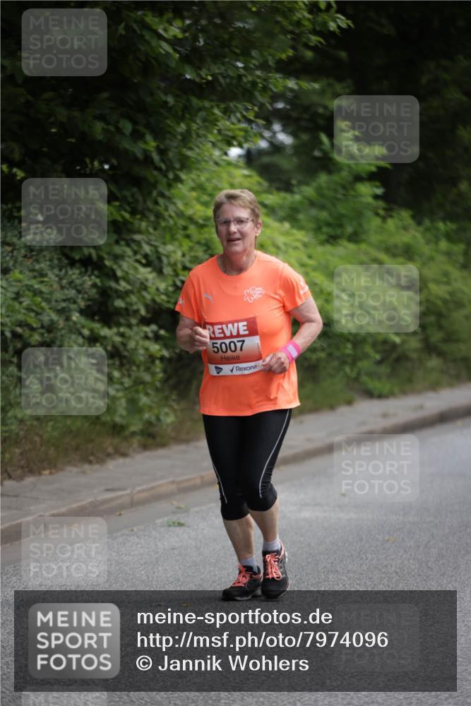 15.06.2025 - REWE Women's Run Jannik Wohlers http://msf.ph/oto/7974096 15.06.2025 10:08:45 Laufen 5007 meine-sportfotos.de