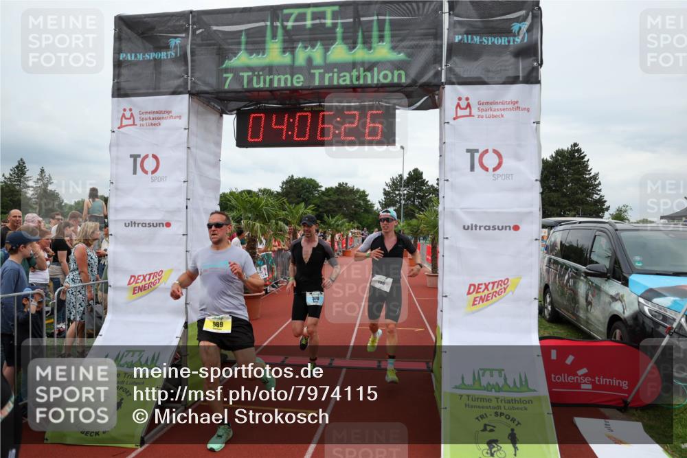 15.06.2025 - 7 Türme Triathlon Michael Strokosch http://msf.ph/oto/7974115 15.06.2025 14:06:25 Ziel 196, 370, 989, 1187 meine-sportfotos.de