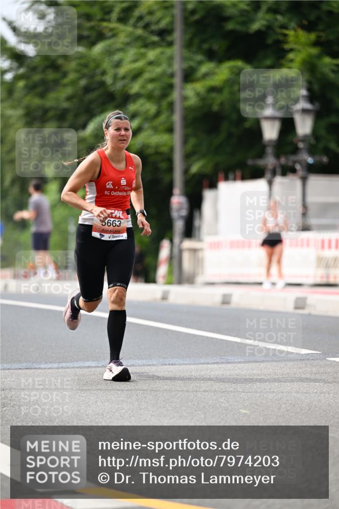 15.06.2025 - REWE Women's Run Dr. Thomas Lammeyer http://msf.ph/oto/7974203 15.06.2025 10:39:32 Laufen 5663 meine-sportfotos.de