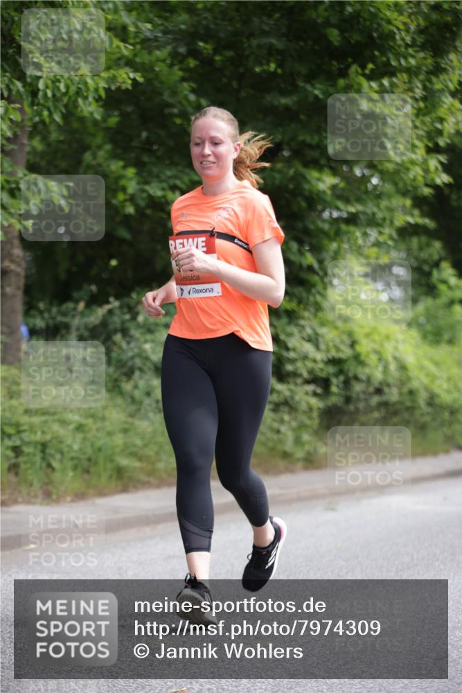 15.06.2025 - REWE Women's Run Jannik Wohlers http://msf.ph/oto/7974309 15.06.2025 10:09:02 Laufen  meine-sportfotos.de
