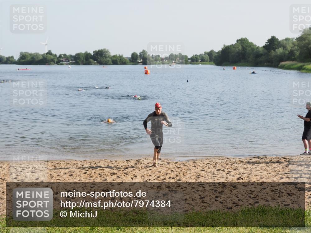 21.06.2025 - 27. Vierlanden-Triathlon MichiJ http://msf.ph/oto/7974384 15.06.2026 08:39:42 Schwimmen 59, 168 meine-sportfotos.de