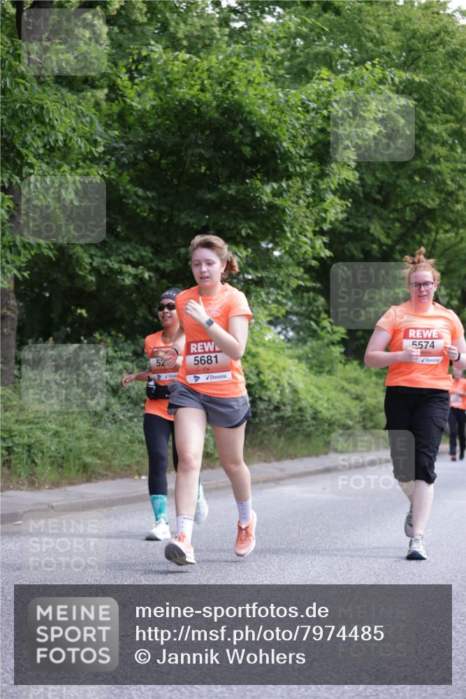 15.06.2025 - REWE Women's Run Jannik Wohlers http://msf.ph/oto/7974485 15.06.2025 10:09:14 Laufen 5, 5681, 5574 meine-sportfotos.de