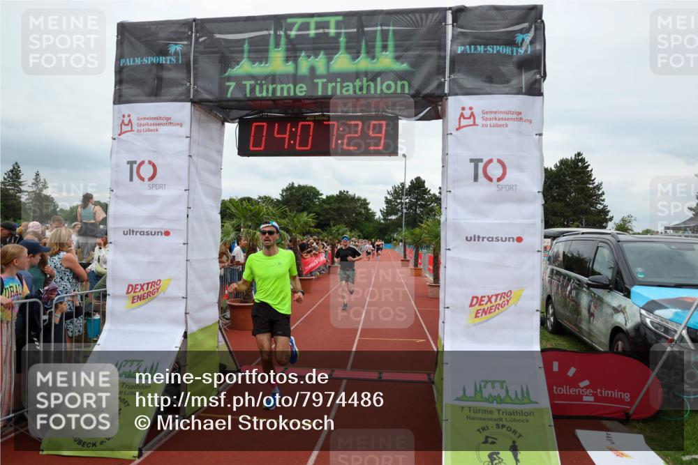 15.06.2025 - 7 Türme Triathlon Michael Strokosch http://msf.ph/oto/7974486 15.06.2025 14:07:29 Ziel 667, 884, 1063 meine-sportfotos.de
