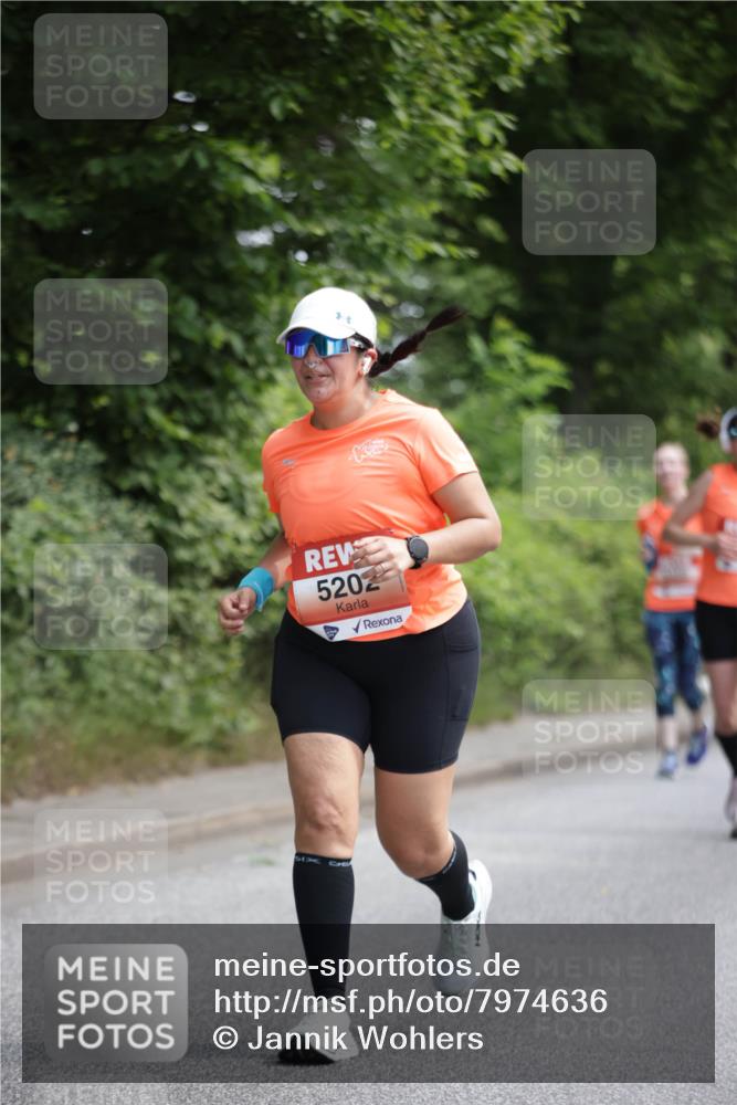15.06.2025 - REWE Women's Run Jannik Wohlers http://msf.ph/oto/7974636 15.06.2025 10:09:28 Laufen 5202 meine-sportfotos.de