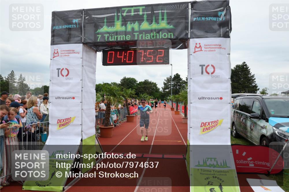 15.06.2025 - 7 Türme Triathlon Michael Strokosch http://msf.ph/oto/7974637 15.06.2025 14:07:51 Ziel 565, 624, 853 meine-sportfotos.de