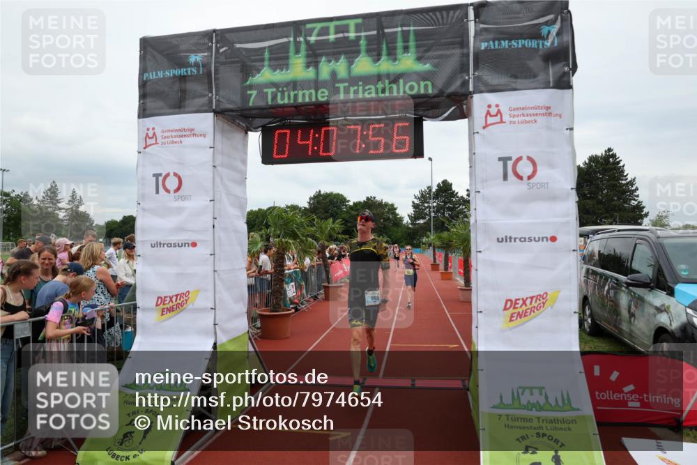15.06.2025 - 7 Türme Triathlon Michael Strokosch http://msf.ph/oto/7974654 15.06.2025 14:07:55 Ziel 490, 565, 624, 853, 933 meine-sportfotos.de