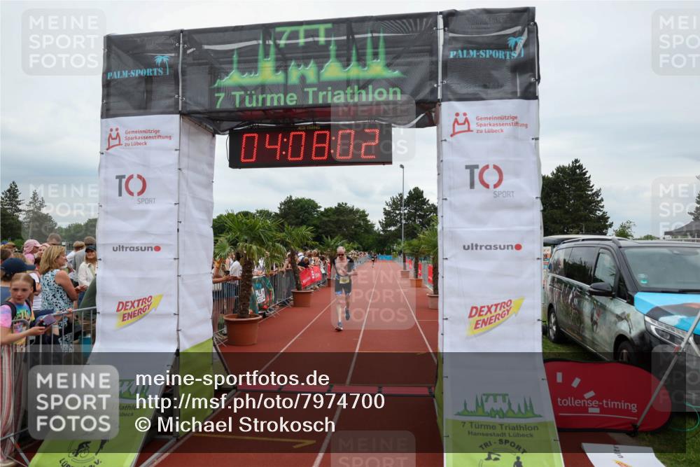 15.06.2025 - 7 Türme Triathlon Michael Strokosch http://msf.ph/oto/7974700 15.06.2025 14:08:01 Ziel 490, 565, 933, 1134 meine-sportfotos.de