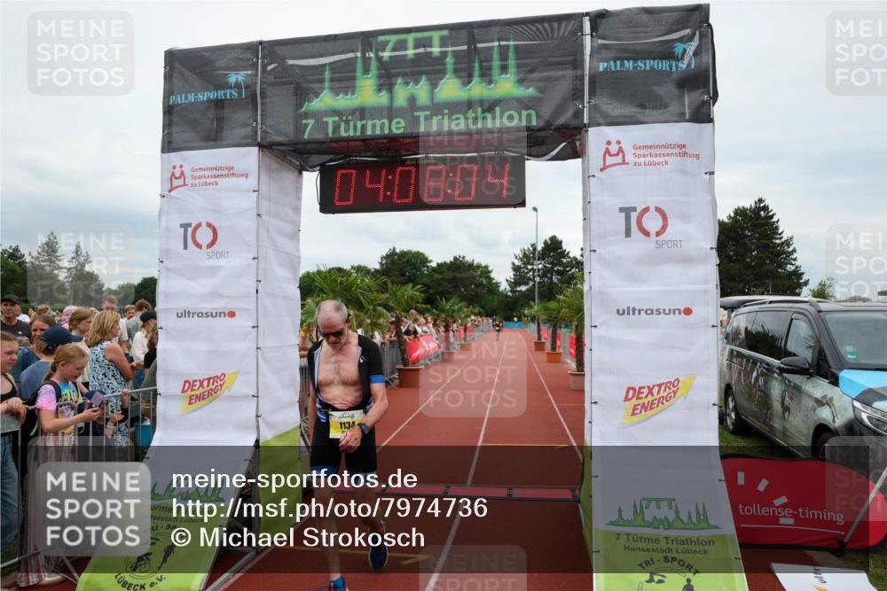 15.06.2025 - 7 Türme Triathlon Michael Strokosch http://msf.ph/oto/7974736 15.06.2025 14:08:04 Ziel 490, 933, 1134 meine-sportfotos.de