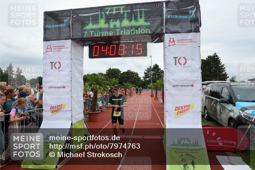 15.06.2025 - 7 Türme Triathlon Michael Strokosch http://msf.ph/oto/7974763 15.06.2025 14:08:15 Ziel 899 meine-sportfotos.de