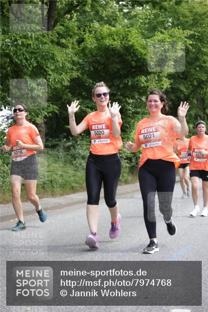 15.06.2025 - REWE Women's Run Jannik Wohlers http://msf.ph/oto/7974768 15.06.2025 10:09:38 Laufen 5216, 5020, 5021, 5184, 5510 meine-sportfotos.de
