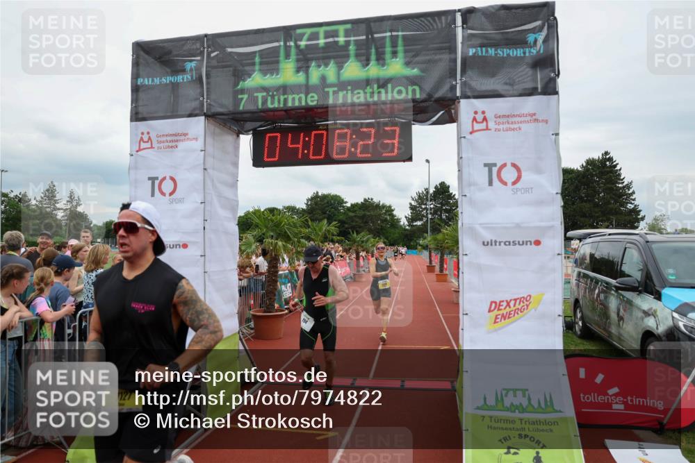15.06.2025 - 7 Türme Triathlon Michael Strokosch http://msf.ph/oto/7974822 15.06.2025 14:08:23 Ziel 194, 899, 1127, 1138 meine-sportfotos.de