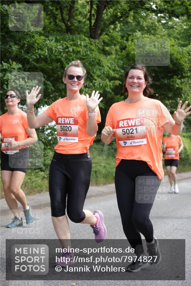 15.06.2025 - REWE Women's Run Jannik Wohlers http://msf.ph/oto/7974827 15.06.2025 10:09:39 Laufen 5020, 5021, 52 meine-sportfotos.de