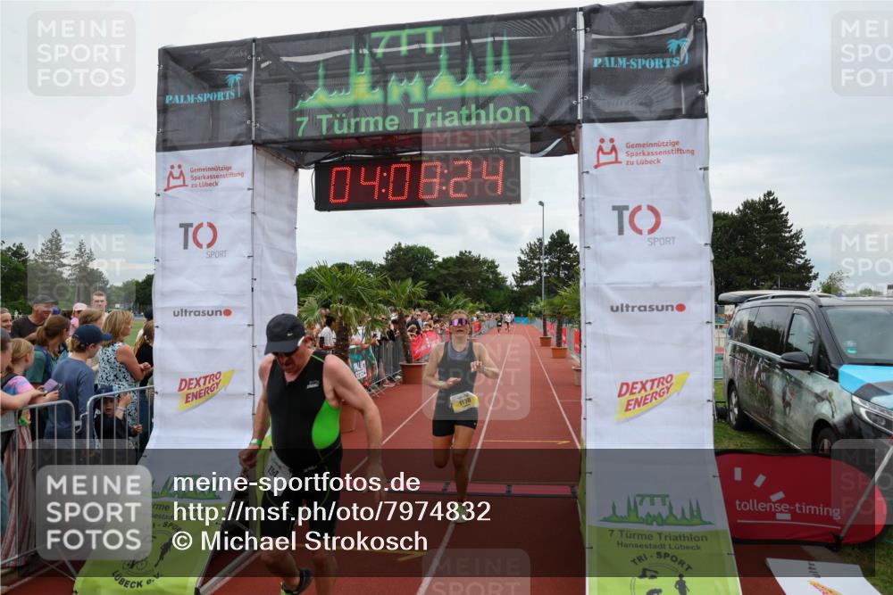 15.06.2025 - 7 Türme Triathlon Michael Strokosch http://msf.ph/oto/7974832 15.06.2025 14:08:24 Ziel 194, 1127, 1138 meine-sportfotos.de