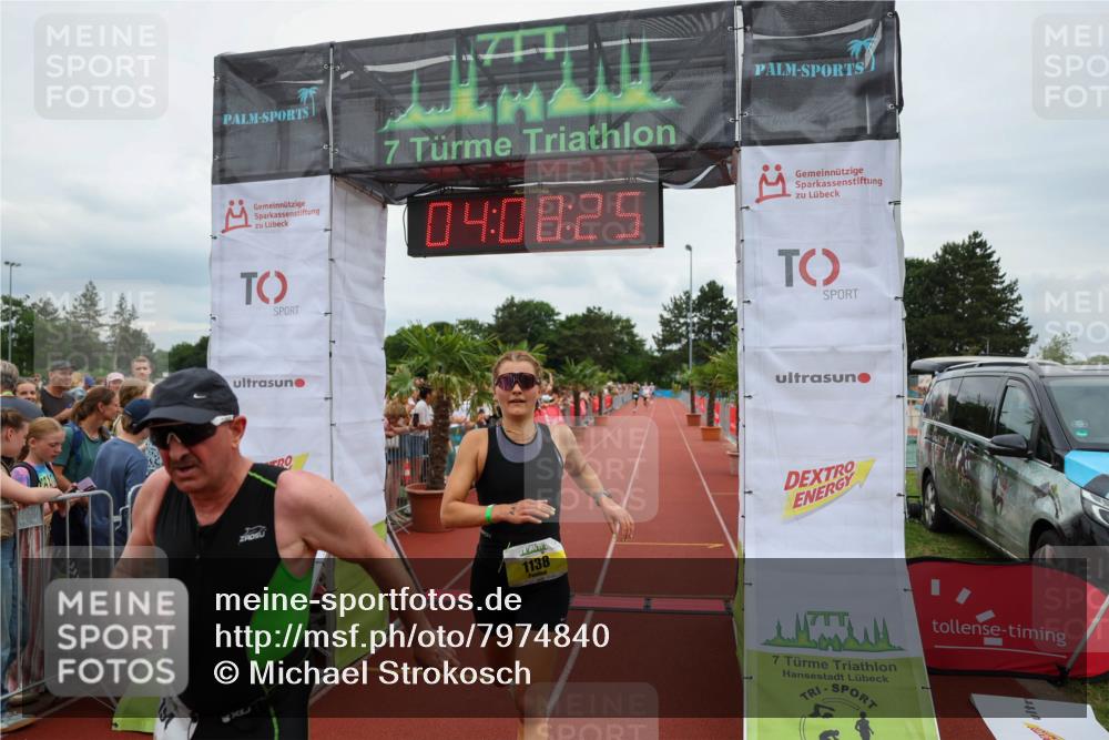 15.06.2025 - 7 Türme Triathlon Michael Strokosch http://msf.ph/oto/7974840 15.06.2025 14:08:25 Ziel 194, 1127, 1138 meine-sportfotos.de