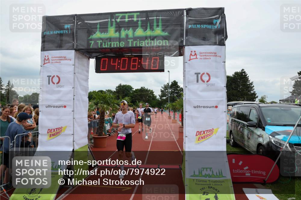 15.06.2025 - 7 Türme Triathlon Michael Strokosch http://msf.ph/oto/7974922 15.06.2025 14:08:40 Ziel 325, 375, 541, 895, 1147 meine-sportfotos.de