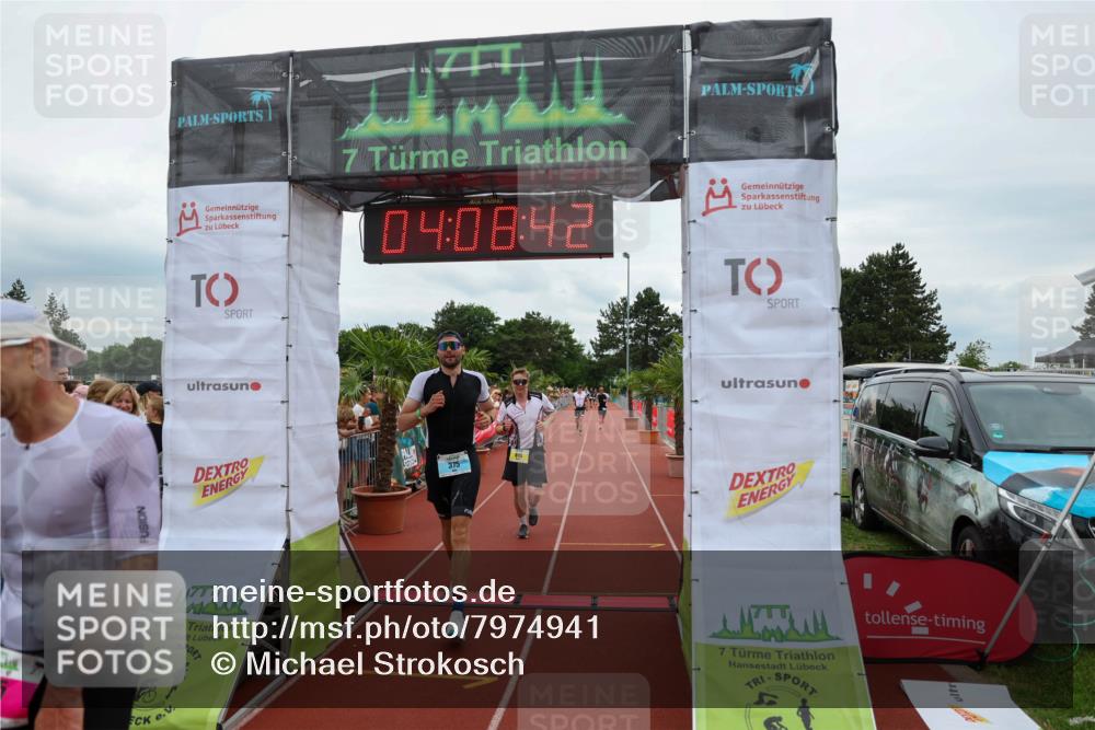 15.06.2025 - 7 Türme Triathlon Michael Strokosch http://msf.ph/oto/7974941 15.06.2025 14:08:42 Ziel 325, 375, 895 meine-sportfotos.de