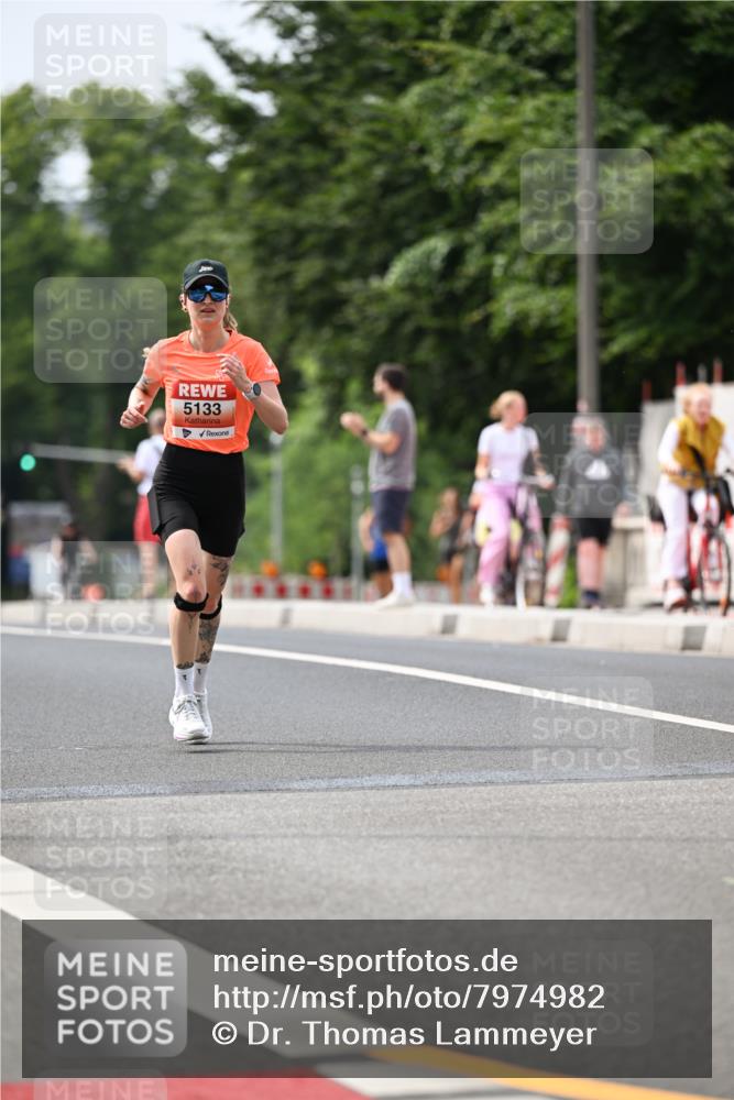15.06.2025 - REWE Women's Run Dr. Thomas Lammeyer http://msf.ph/oto/7974982 15.06.2025 10:40:23 Laufen 5133 meine-sportfotos.de