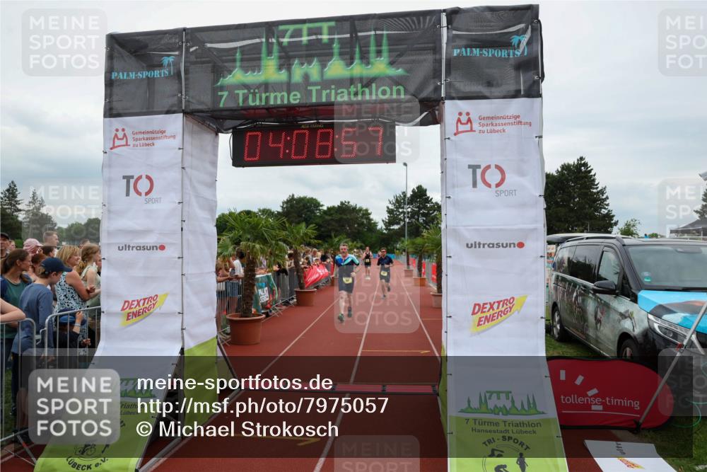 15.06.2025 - 7 Türme Triathlon Michael Strokosch http://msf.ph/oto/7975057 15.06.2025 14:08:57 Ziel 583, 717, 860 meine-sportfotos.de
