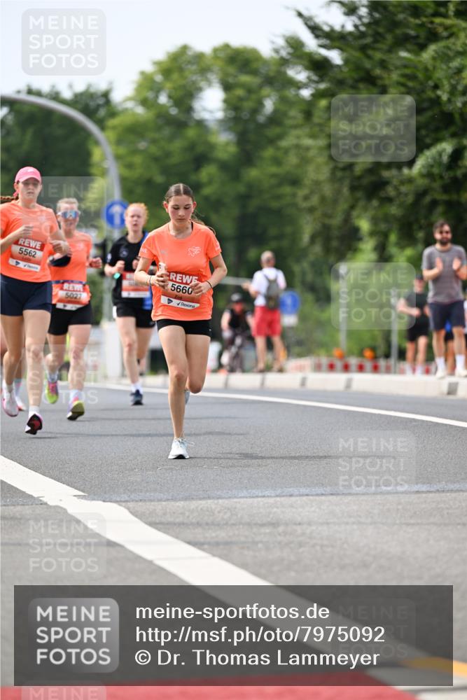 15.06.2025 - REWE Women's Run Dr. Thomas Lammeyer http://msf.ph/oto/7975092 15.06.2025 10:40:28 Laufen 5027, 5660 meine-sportfotos.de