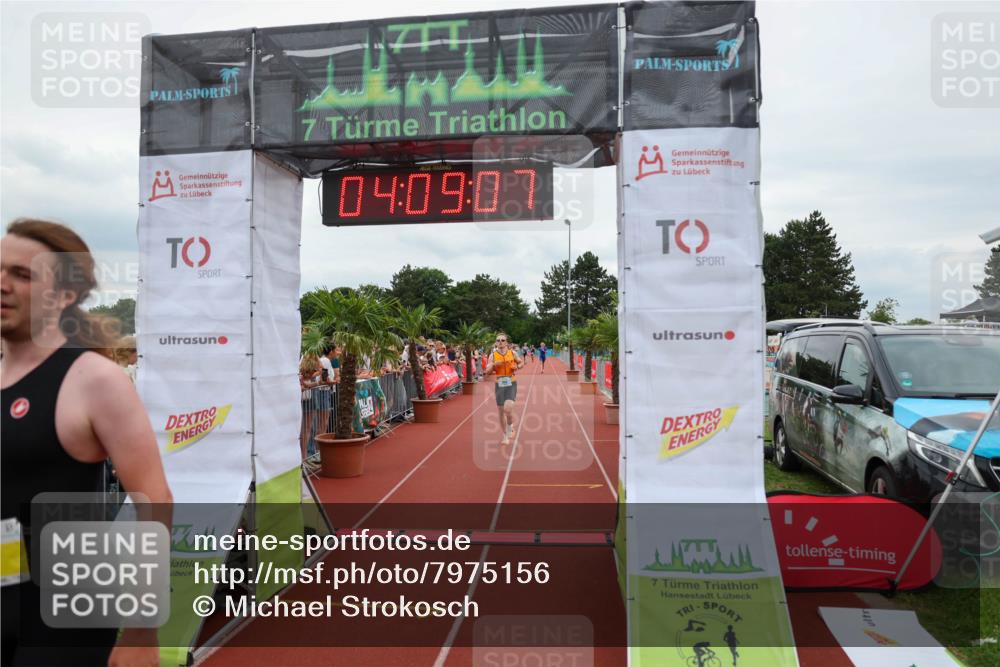 15.06.2025 - 7 Türme Triathlon Michael Strokosch http://msf.ph/oto/7975156 15.06.2025 14:09:07 Ziel 655, 717, 860, 953, 956 meine-sportfotos.de