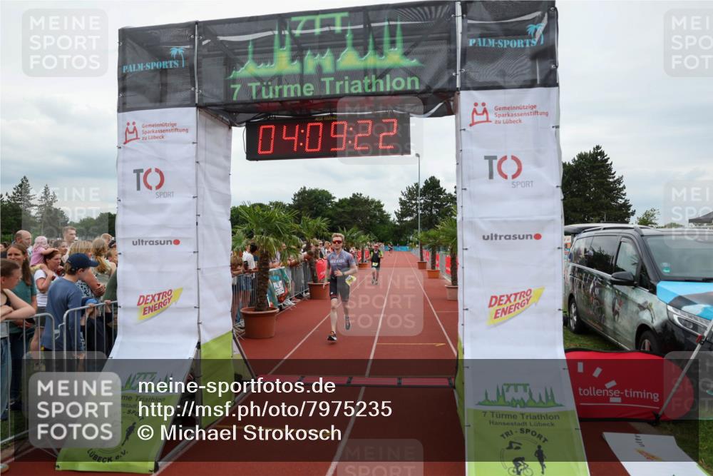 15.06.2025 - 7 Türme Triathlon Michael Strokosch http://msf.ph/oto/7975235 15.06.2025 14:09:22 Ziel 782, 797, 910 meine-sportfotos.de