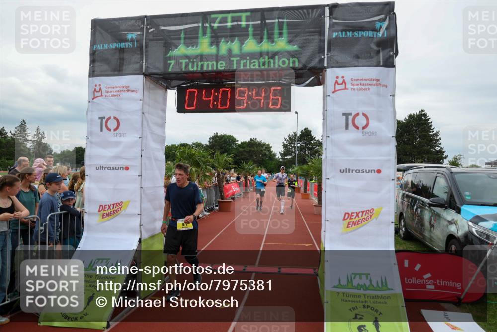 15.06.2025 - 7 Türme Triathlon Michael Strokosch http://msf.ph/oto/7975381 15.06.2025 14:09:45 Ziel 199, 459, 972, 1007 meine-sportfotos.de