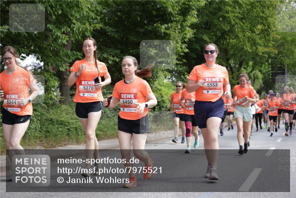15.06.2025 - REWE Women's Run Jannik Wohlers http://msf.ph/oto/7975521 15.06.2025 10:10:16 Laufen 5344, 5270, 5450, 5265, 5029, 5553, 5146 meine-sportfotos.de