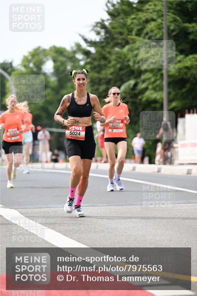 15.06.2025 - REWE Women's Run Dr. Thomas Lammeyer http://msf.ph/oto/7975563 15.06.2025 10:40:53 Laufen 5247, 5024 meine-sportfotos.de