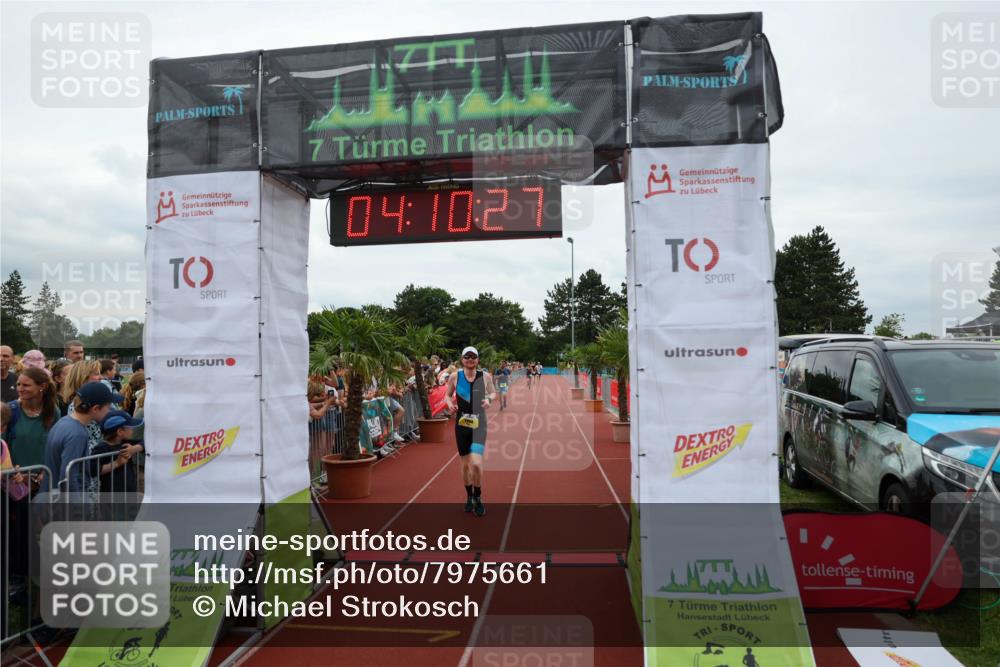 15.06.2025 - 7 Türme Triathlon Michael Strokosch http://msf.ph/oto/7975661 15.06.2025 14:10:27 Ziel 1154 meine-sportfotos.de