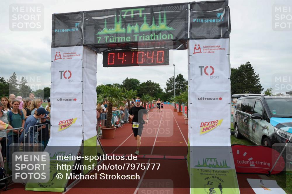 15.06.2025 - 7 Türme Triathlon Michael Strokosch http://msf.ph/oto/7975777 15.06.2025 14:10:40 Ziel 661, 826, 990, 1157, 1184 meine-sportfotos.de