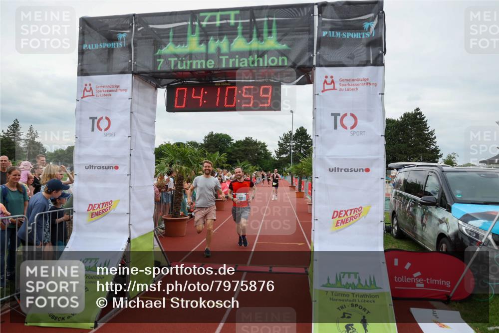 15.06.2025 - 7 Türme Triathlon Michael Strokosch http://msf.ph/oto/7975876 15.06.2025 14:10:58 Ziel 640, 944 meine-sportfotos.de