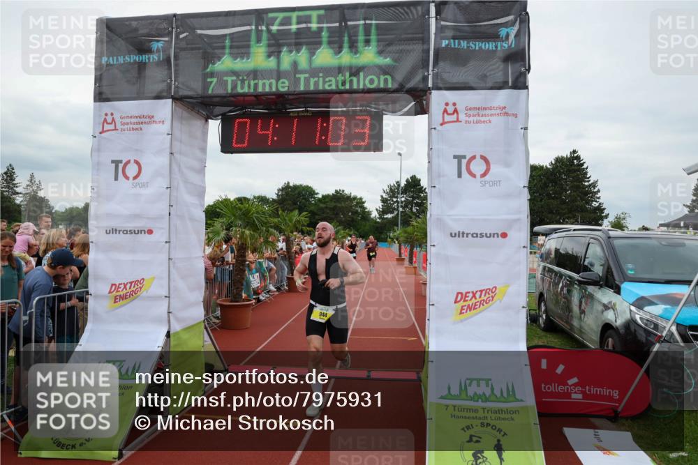 15.06.2025 - 7 Türme Triathlon Michael Strokosch http://msf.ph/oto/7975931 15.06.2025 14:11:03 Ziel 363, 640, 944, 1121 meine-sportfotos.de