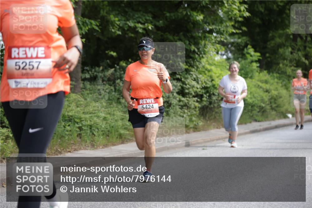 15.06.2025 - REWE Women's Run Jannik Wohlers http://msf.ph/oto/7976144 15.06.2025 10:10:36 Laufen 5257, 5424 meine-sportfotos.de