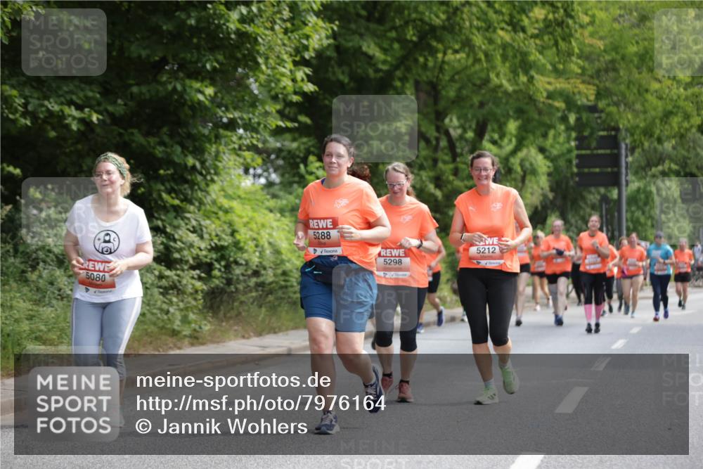 15.06.2025 - REWE Women's Run Jannik Wohlers http://msf.ph/oto/7976164 15.06.2025 10:10:38 Laufen 5080, 5288, 5298, 5212 meine-sportfotos.de
