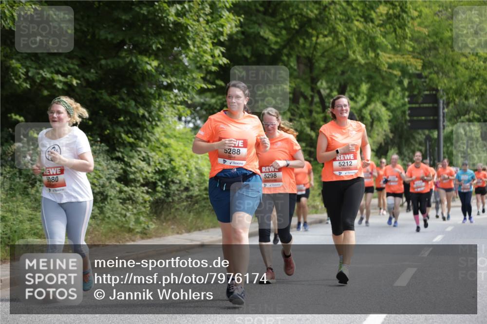 15.06.2025 - REWE Women's Run Jannik Wohlers http://msf.ph/oto/7976174 15.06.2025 10:10:39 Laufen 5080, 5288, 5298, 5212 meine-sportfotos.de