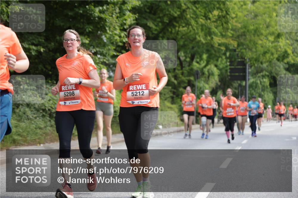 15.06.2025 - REWE Women's Run Jannik Wohlers http://msf.ph/oto/7976209 15.06.2025 10:10:41 Laufen 5298, 5212 meine-sportfotos.de